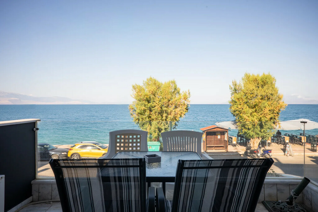 2-bedroom Maisonette In Xilokastro, Greece (75 M²)