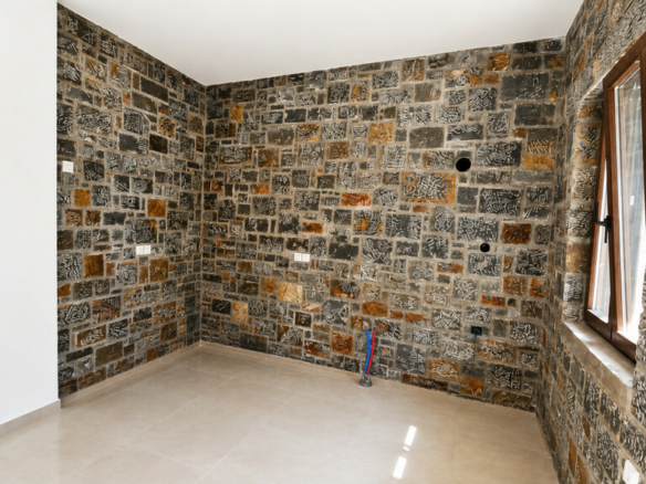 2-bedroom Flat In Mallia, Greece (70 M²)