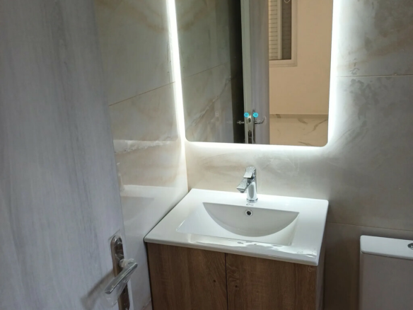 Flat 119 M2 In Alimos, Greece