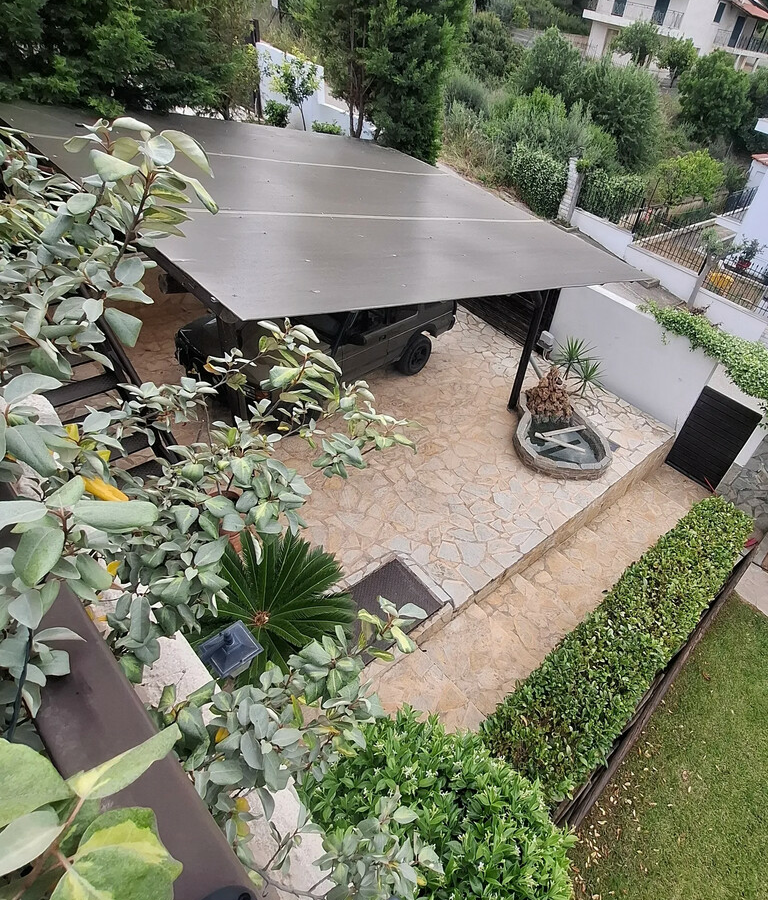 2-bedroom Detached House In Com. Skalas Oropou, Greece (165 M²)