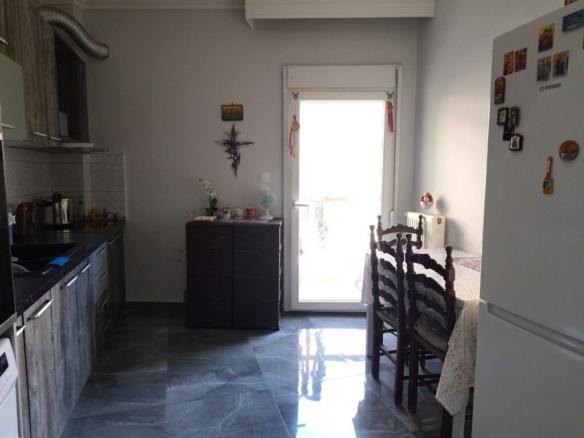 Flat 96 M2 In Sikies, Greece