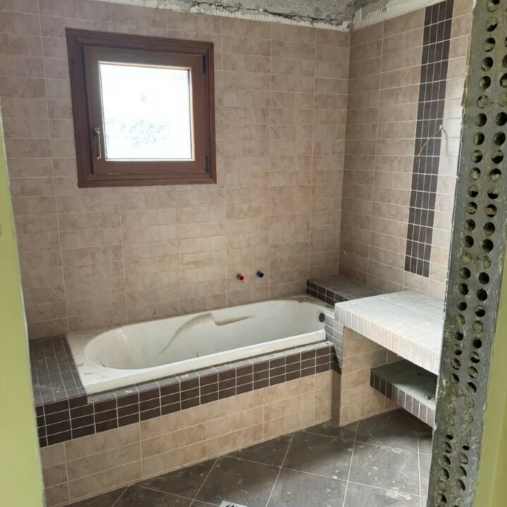 Detached House In Michaniona, Greece (310 M²)