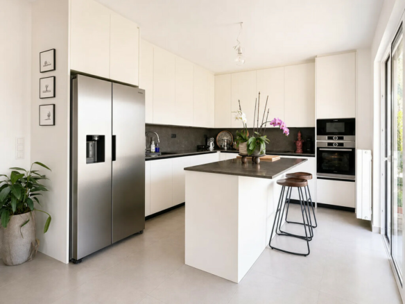Flat 104 M2 In Vari – Varkiza, Greece