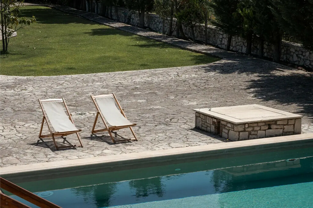 Detached House 420 M2 In Kalavrita, Greece