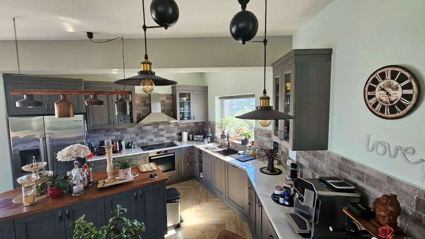 Villa 336 M2 In Vamos, Greece