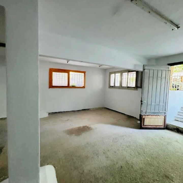 Flat In Kalamaria, Greece (144 M²)