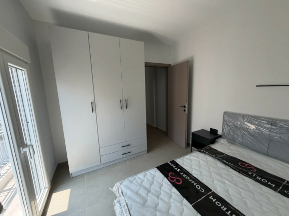 Flat 42 M2 In Faliro – Ippokratio, Greece