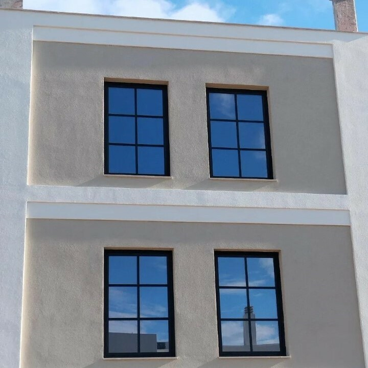 Duplex In Thermi, Greece (230 M²)