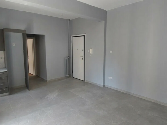 Flat 43 M2 In Ampelokipoi – Pentagon, Greece