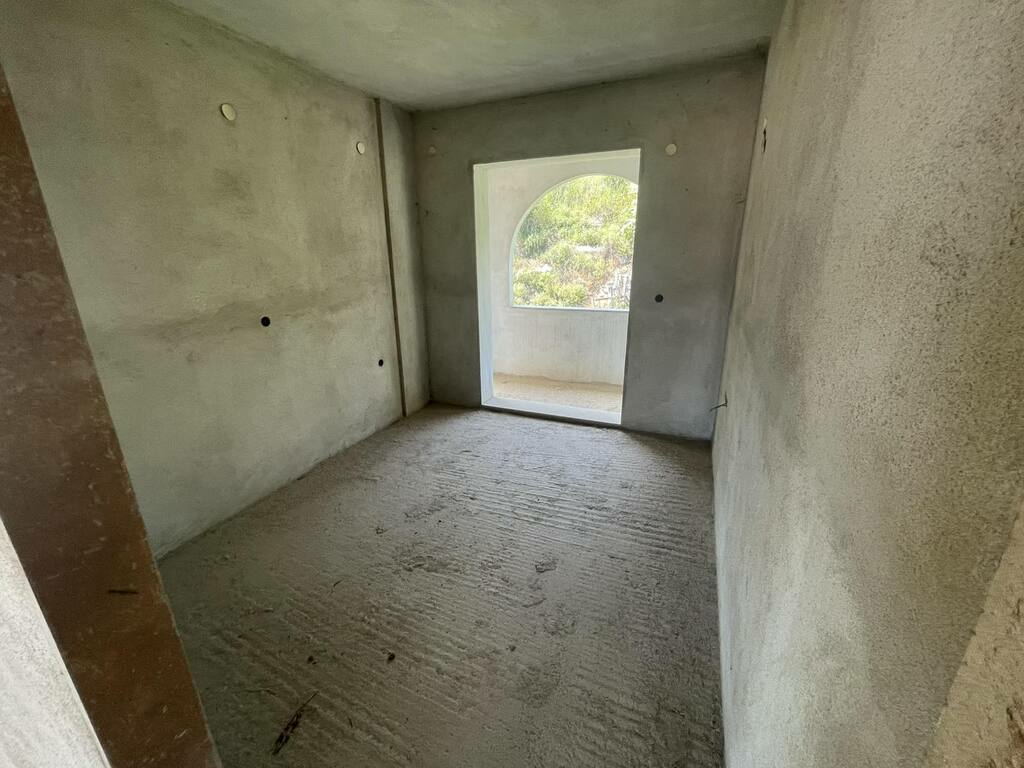 Building In Kavala, Greece (365 M²)