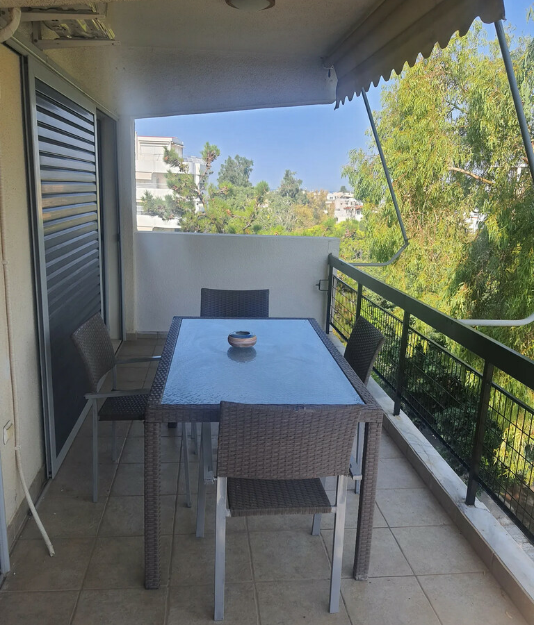 Flat 98 M2 In Glyfada, Greece
