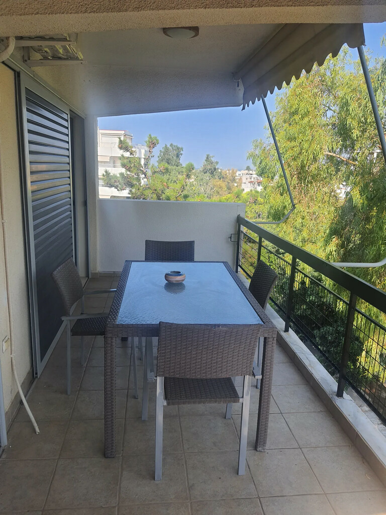 Flat 98 M2 In Glyfada, Greece