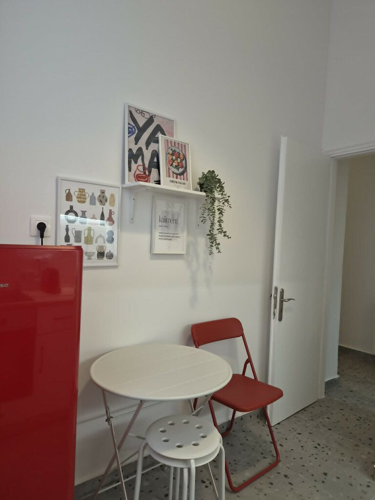 mgfq5t53khj-a832bc Flat 65 M2 In Kipseli, Greece