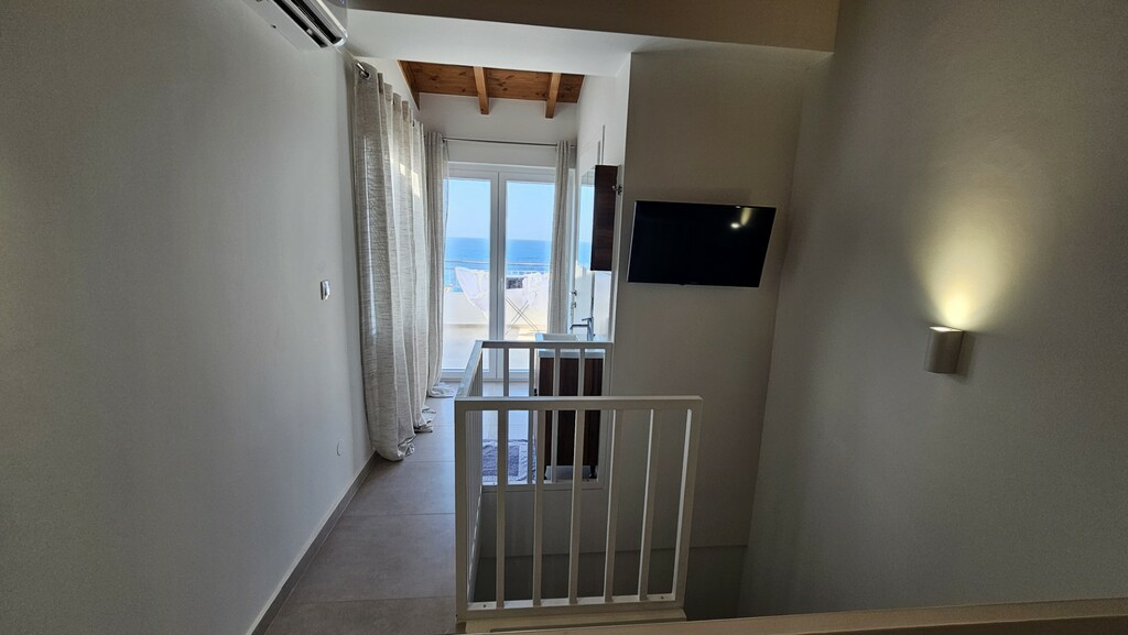 Maisonette 104 M2 In Geropotamos, Greece