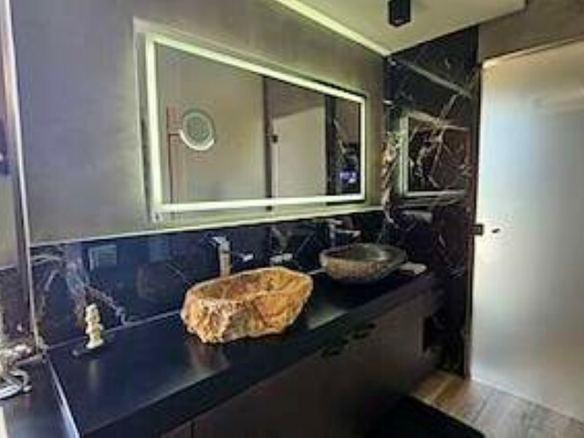 Villa 336 M2 In Vamos, Greece