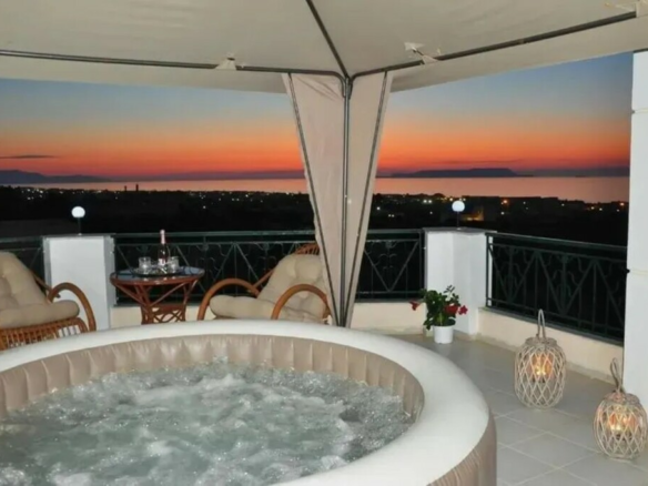 Detached House 415 M2 In Chersonisos, Greece