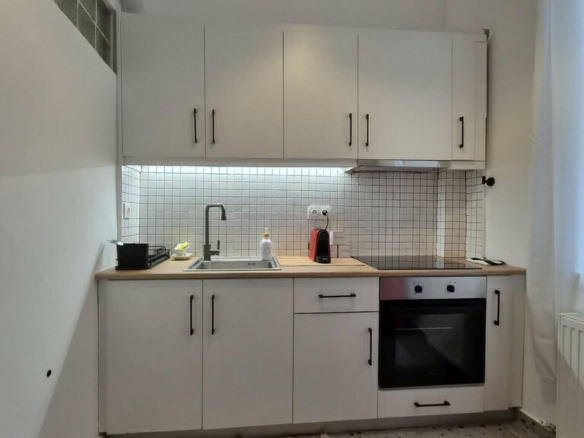 Flat 65 M2 In Kipseli, Greece