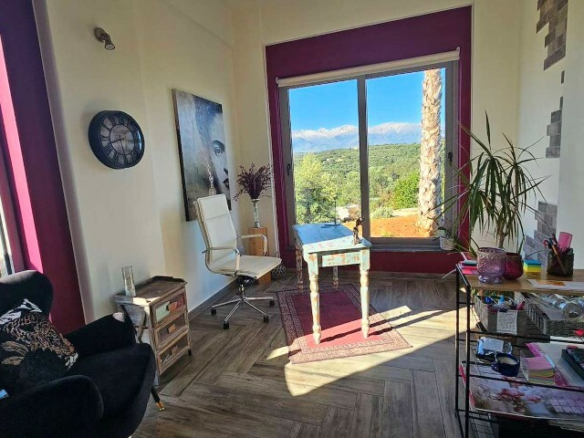 Villa 336 M2 In Vamos, Greece