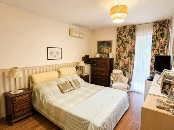 Maisonette 145 M2 In Kifissia, Greece