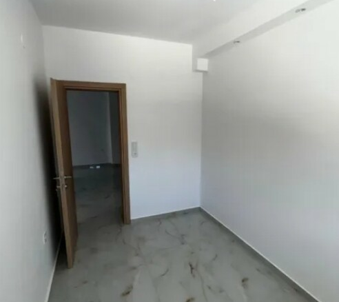 Flat 50 M2 In Thermaikos, Greece