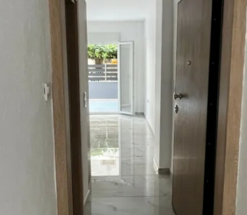Flat 50 M2 In Thermaikos, Greece