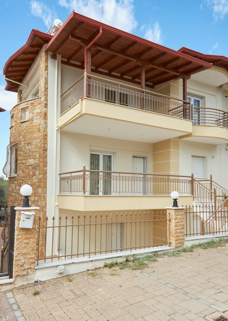 ngmarm4qqjf-be288b 4-bedroom Maisonette In Thermi, Greece (209 M²)