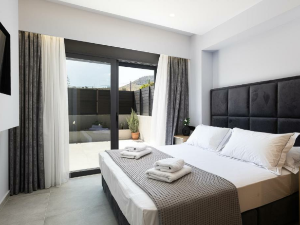 Villa 300 M2 In Gouves, Greece