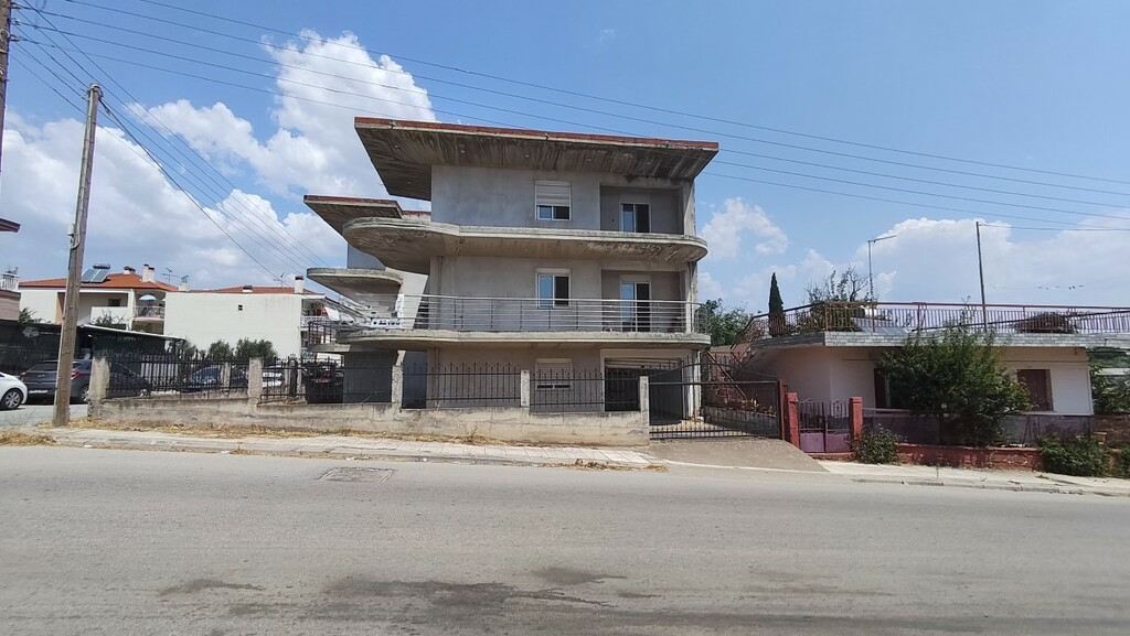 Building 400 M2 In Nea Propontida, Greece