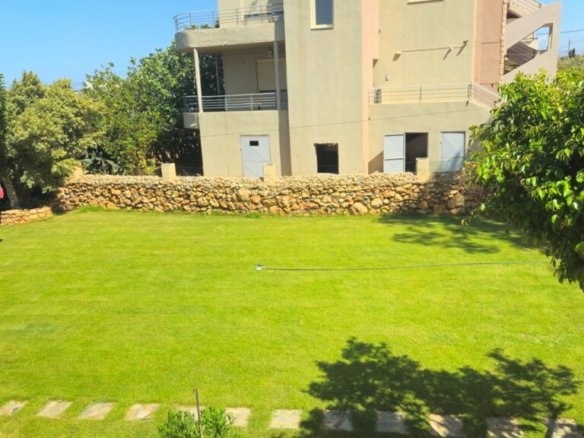 Detached House 415 M2 In Chersonisos, Greece