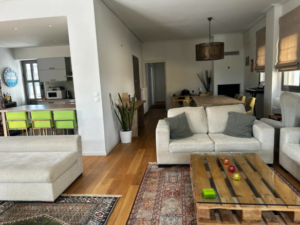 Flat 147 M2 In Kifissia, Greece