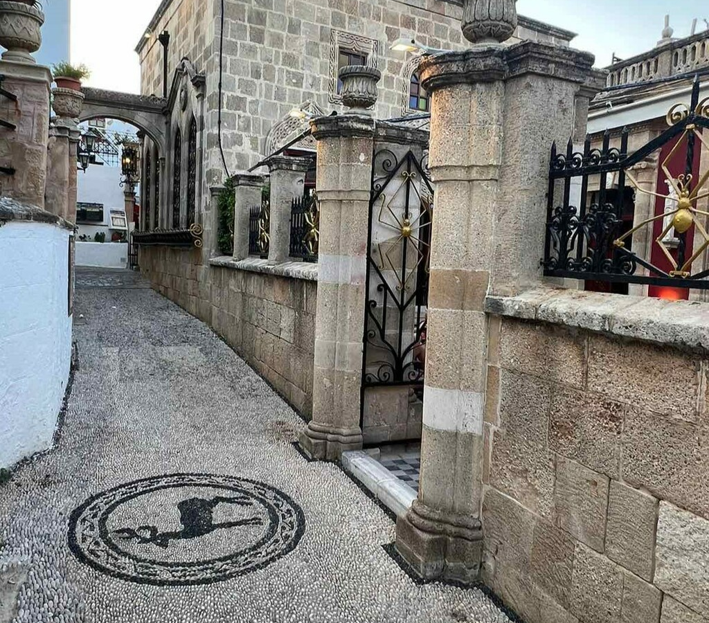 Business In Rhodes, Greece (500 M²)