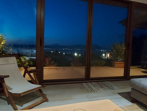 2-bedroom Detached House In Com. Skalas Oropou, Greece (165 M²)