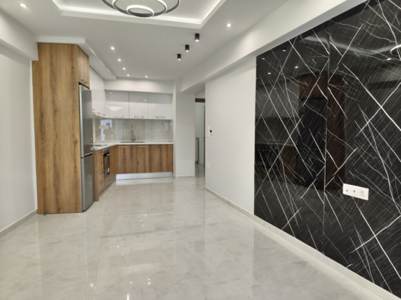 Flat 80 M2 In Faliro – Ippokratio, Greece