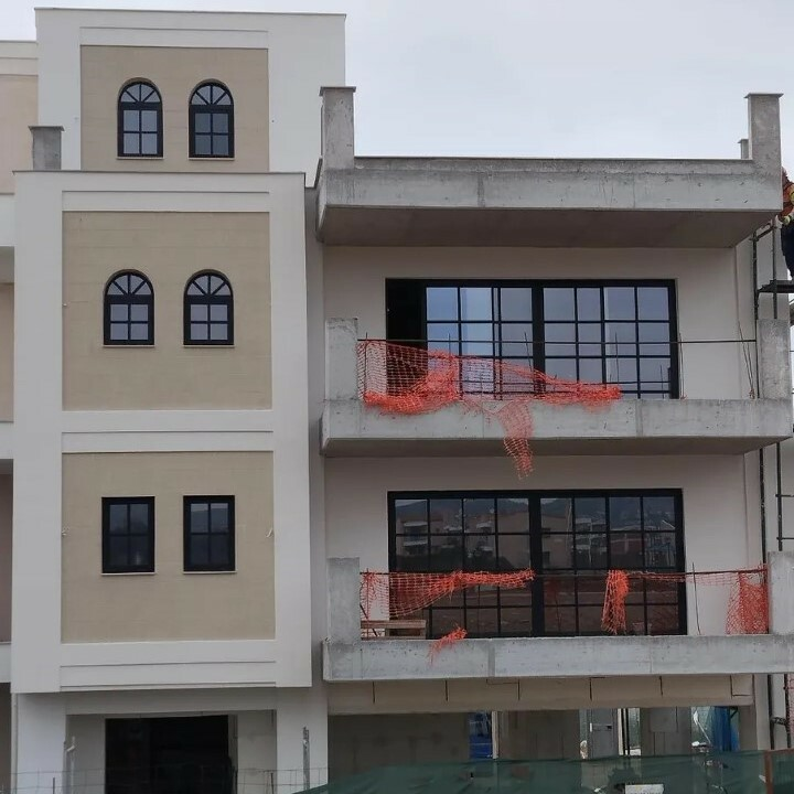 Flat In Thermi, Greece (163 M²)