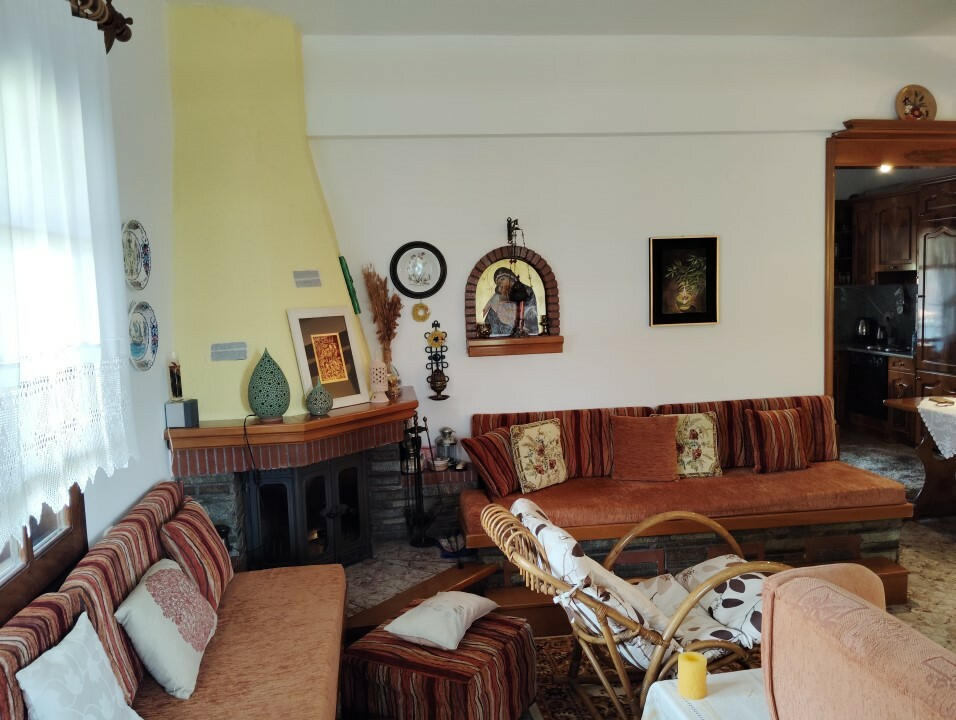 3-bedroom Complex In Poligiros, Greece (277 M²)