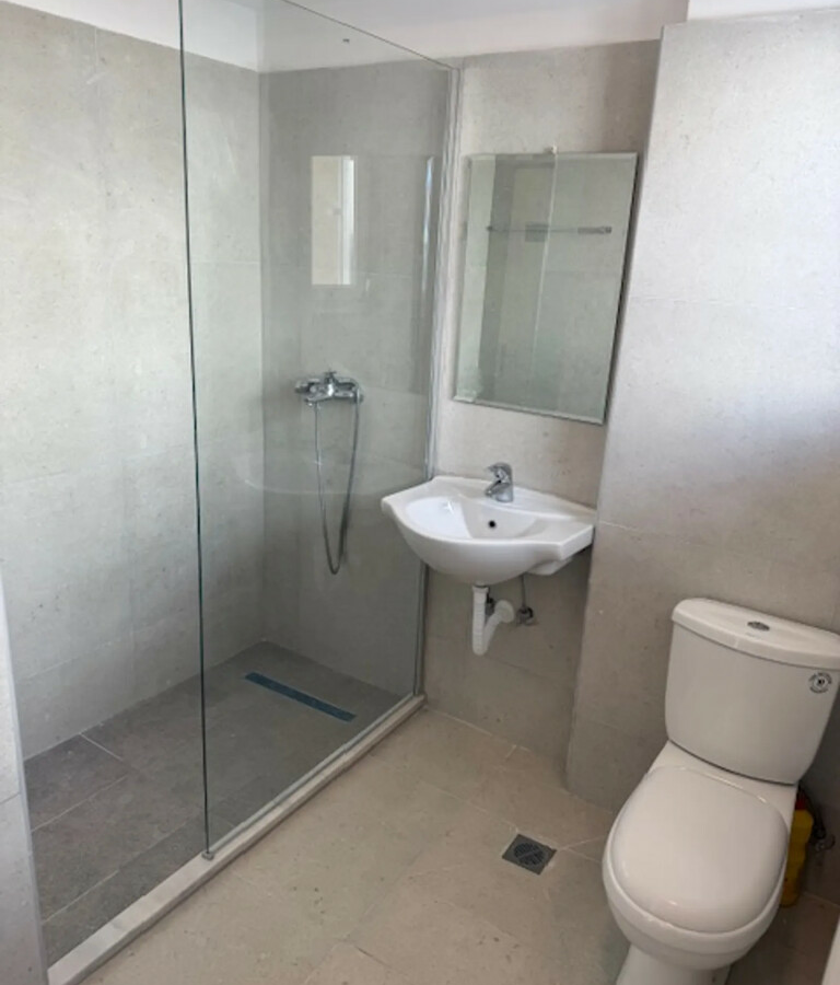 Flat 98 M2 In Alimos, Greece
