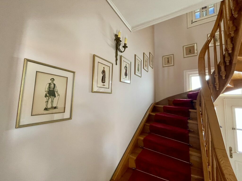Detached House In Kavala, Greece (300 M²)