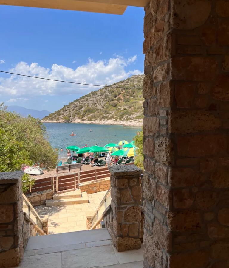 3-bedroom Villa In Loutraki-perachora, Greece (300 M²)