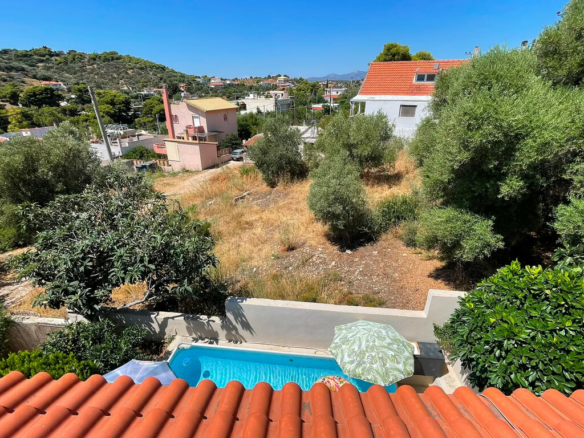 Maisonette In Artemida (loutsa), Greece (250 M²)