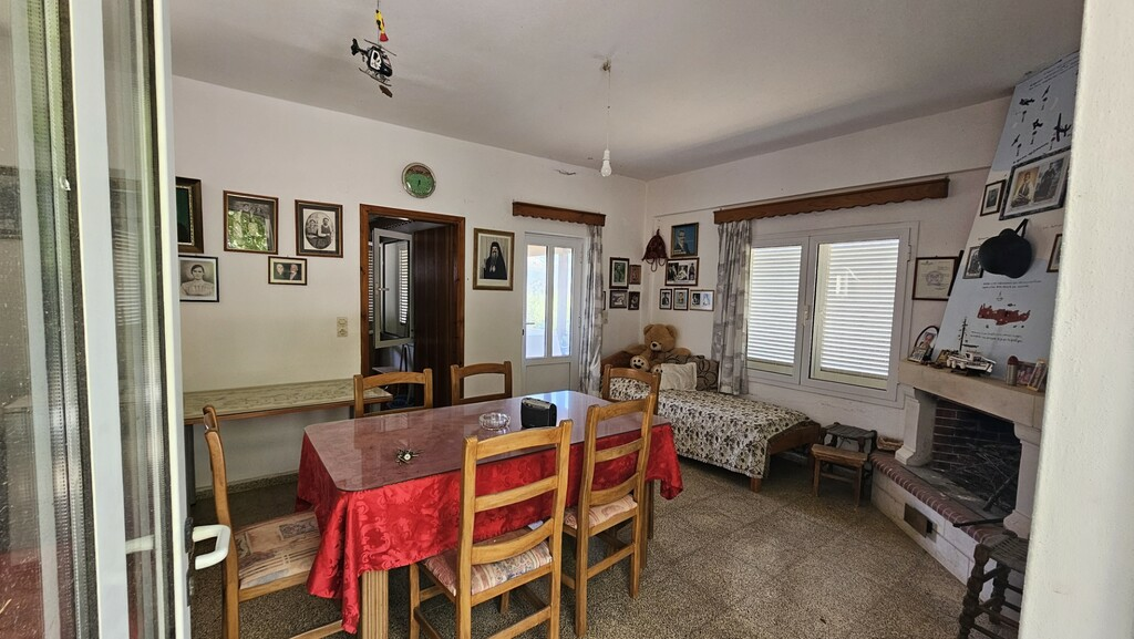 2-bedroom Detached House In Chersonisos, Greece (70 M²)