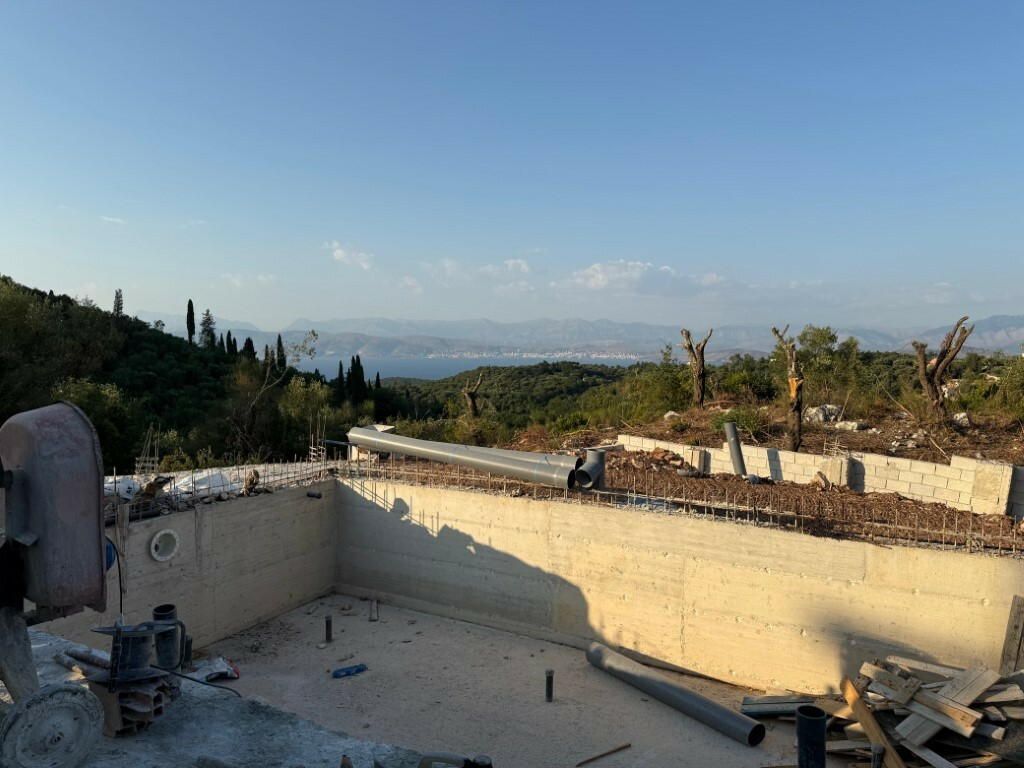 4-bedroom Villa In Corfu, Greece (360 M²)