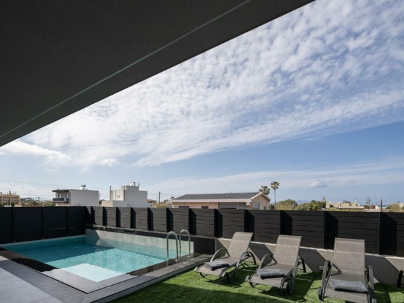 Villa 300 M2 In Gouves, Greece