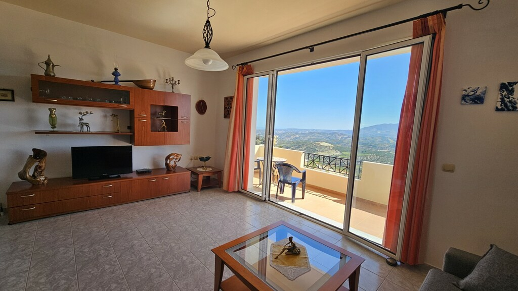 Detached House 247 M2 In Gorgolaini, Greece