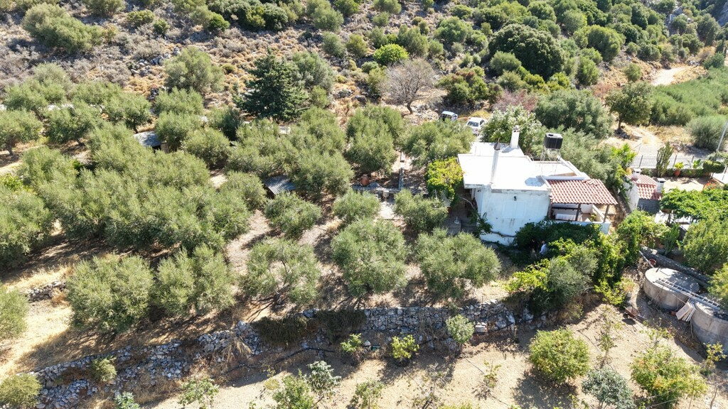 2-bedroom Detached House In Chersonisos, Greece (70 M²)