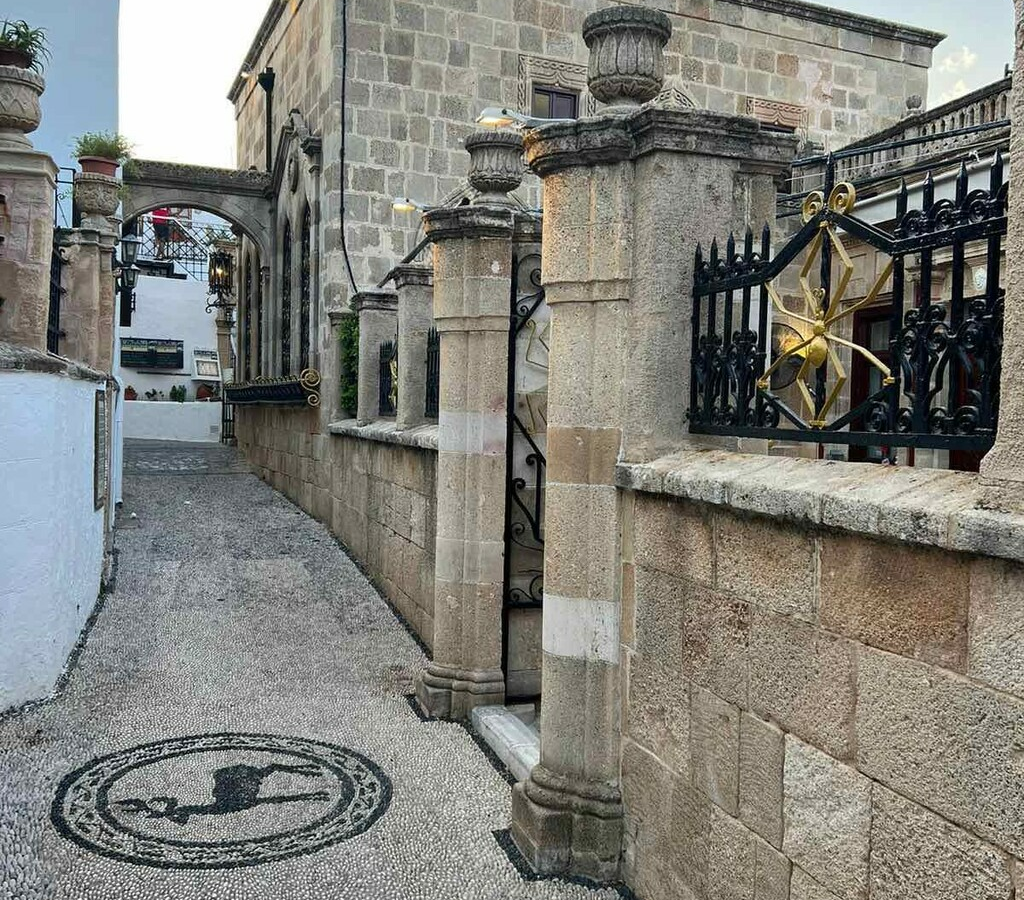 Business In Rhodes, Greece (500 M²)