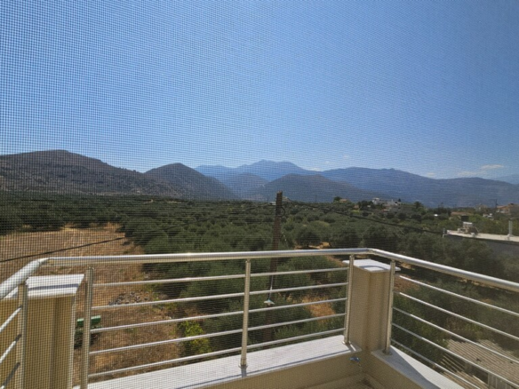 2-bedroom Flat In Mallia, Greece (70 M²)