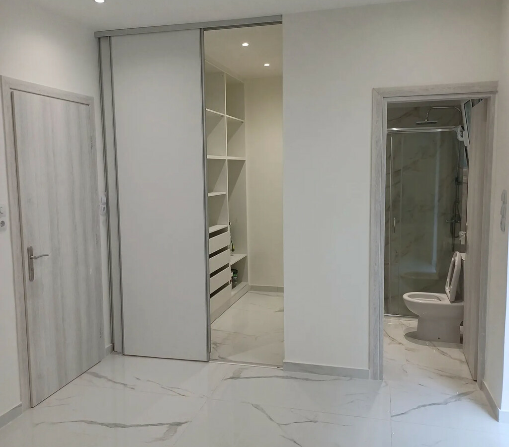 Flat 119 M2 In Alimos, Greece