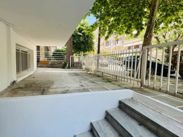 Flat In Kalamaria, Greece (144 M²)