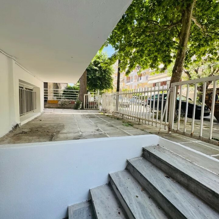 Flat In Kalamaria, Greece (144 M²)