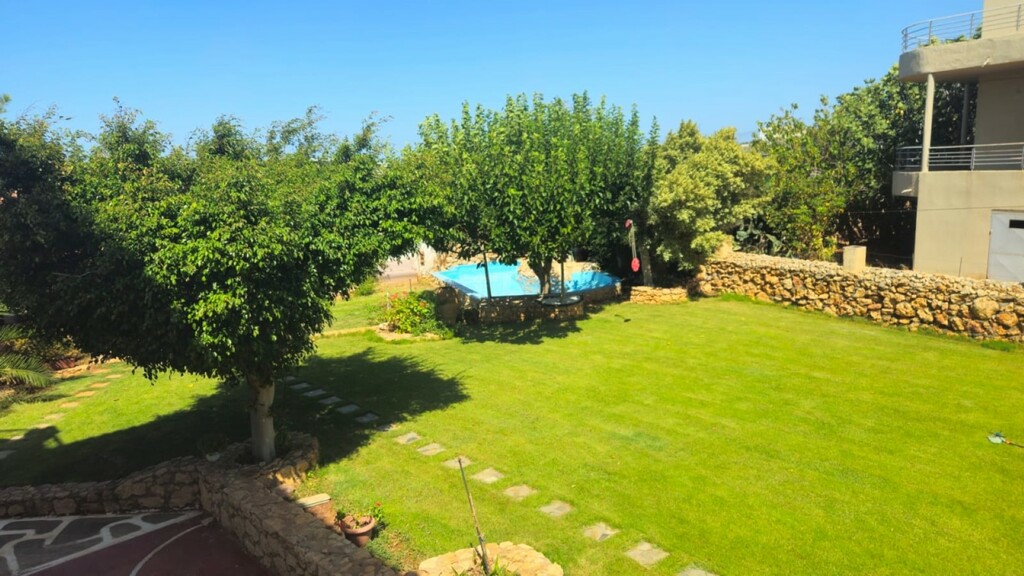 Detached House 415 M2 In Chersonisos, Greece